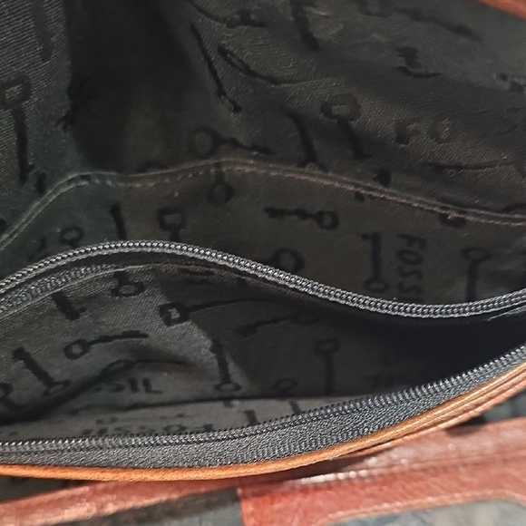 Fossil Brown Leather Long Wallet with Metal Clasp - Picture 11 of 15